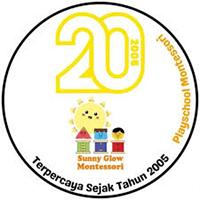 Sunny Glow Montessori logo
